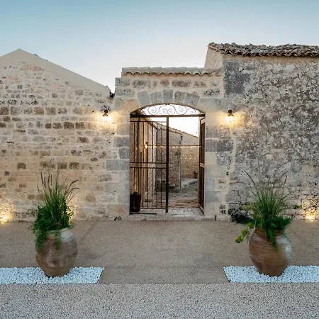 Isulatravel - Torre Molino With Heated Pool Villa *