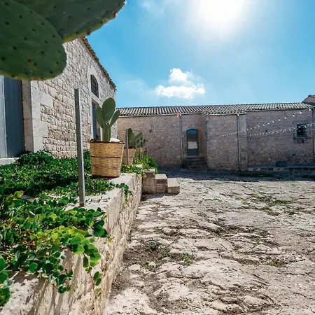 Isulatravel - Torre Molino With Heated Pool Villa