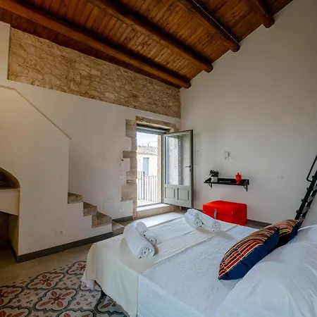 Isulatravel - Torre Molino With Heated Pool *
